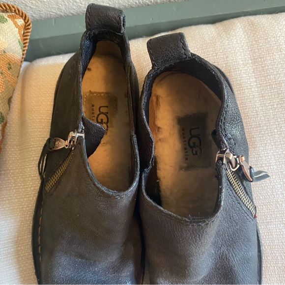 UGG Clementine Shearling Lined Black Ankle Booties - Picture 8 of 11